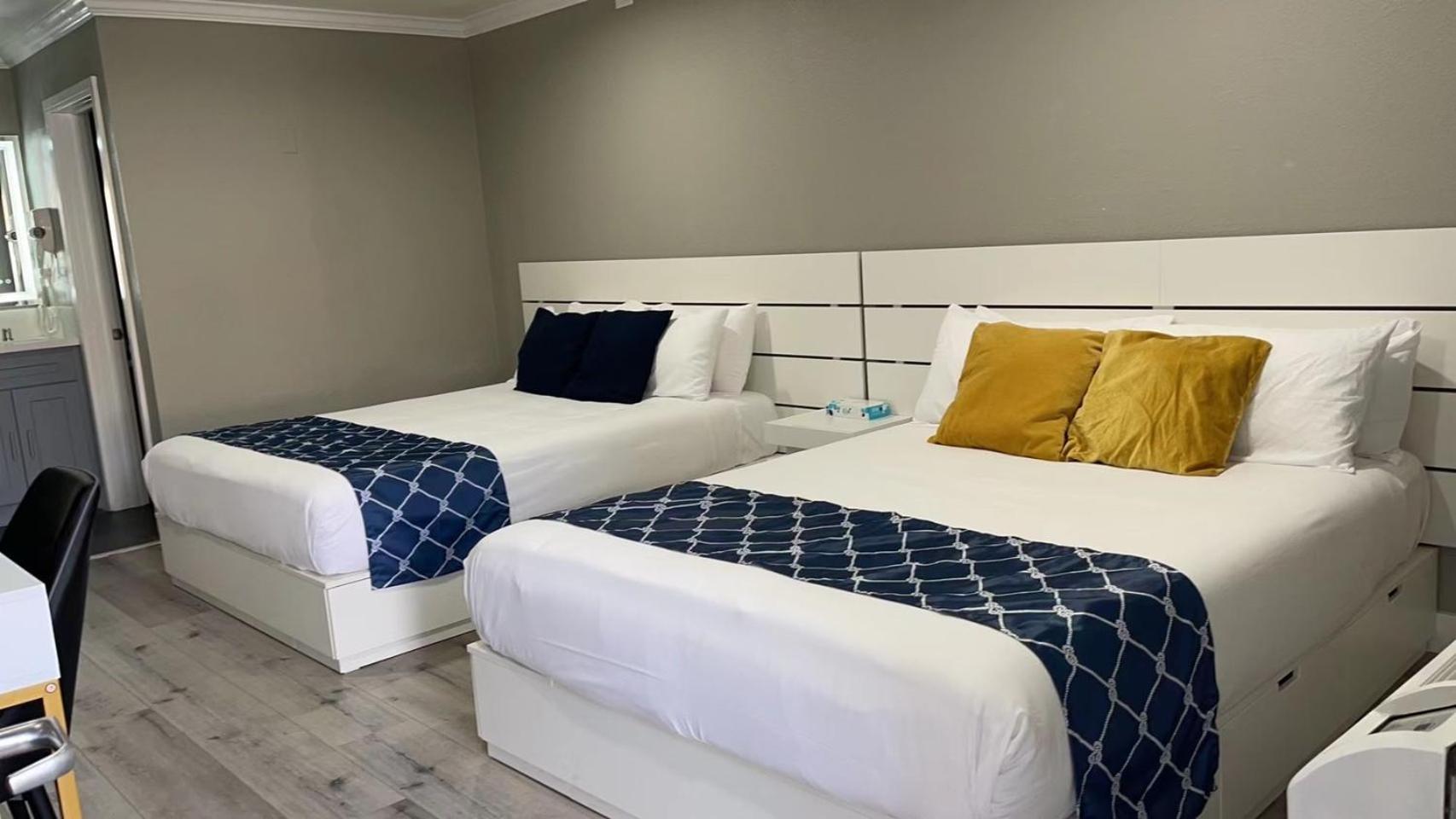Omeo Suites อัลฮามบรา ห้อง รูปภาพ